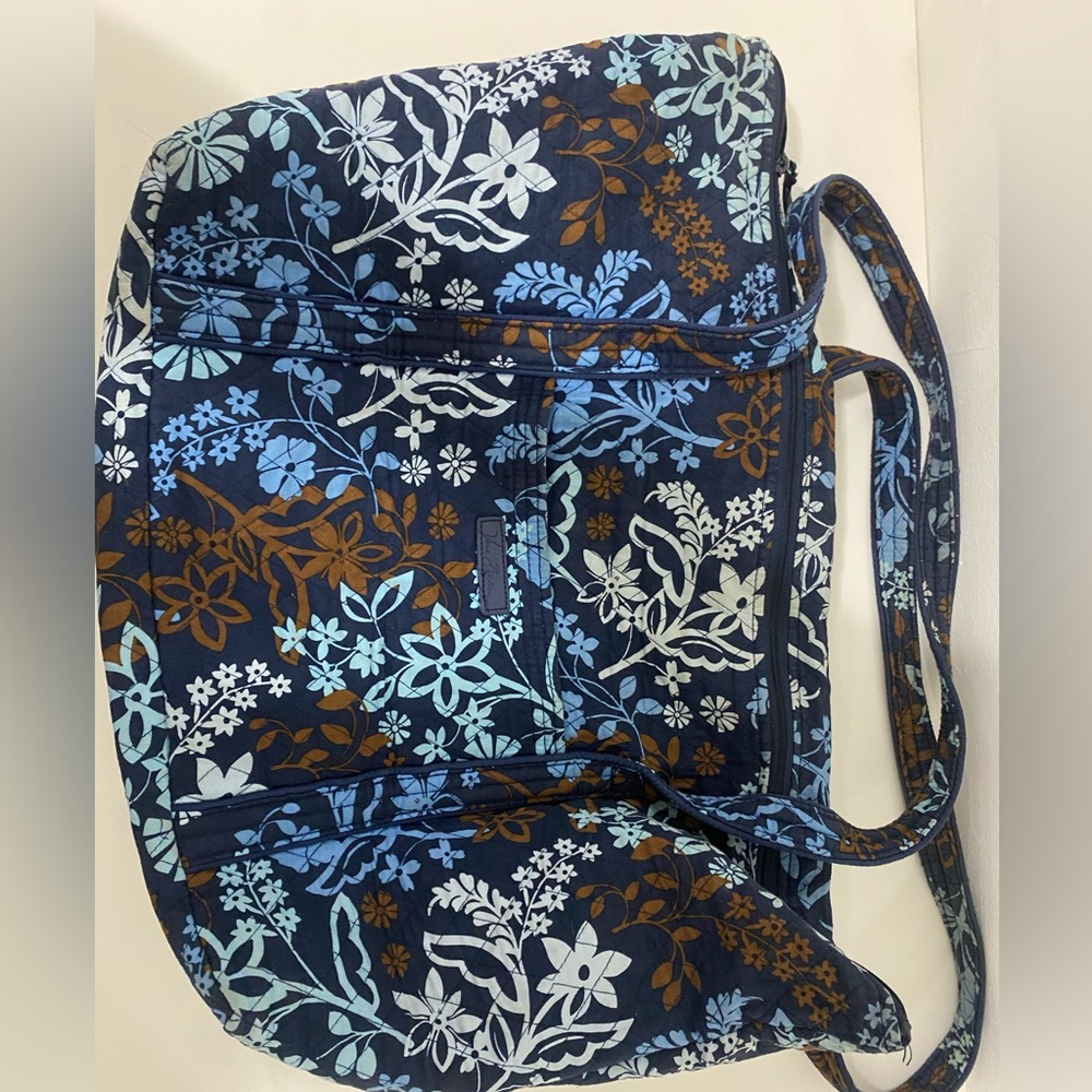 Vera Bradley tote bag